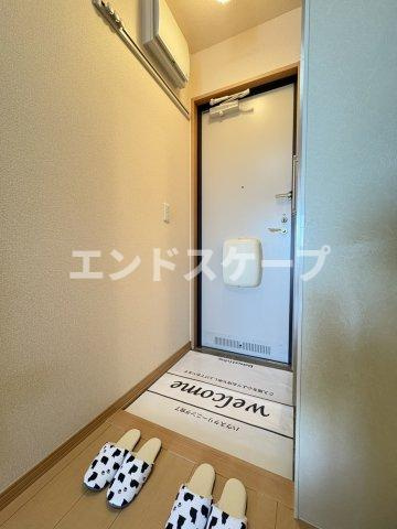 カーサＨＡＫＯＤＡの玄関|高崎、前橋エリアのお部屋探しはエンドスケープまで！お客様の理想お聞かせ下さい♪