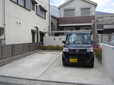 【駐車場】 | ネオ香ヶ丘