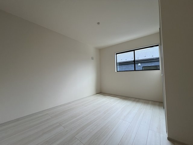 あきる野市伊奈　新築戸建全15棟の洋室|【洋室1】6.5帖