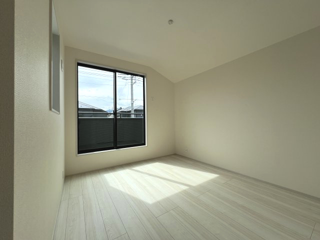 あきる野市伊奈　新築戸建全15棟の洋室|【洋室3】5.5帖