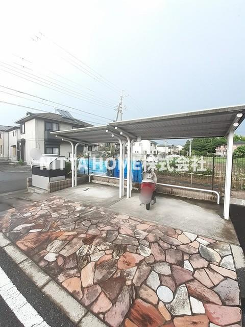 ウィズ・ユーＤのその他共用部分|屋根付きの駐輪場は無料です○