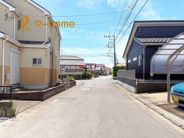 龍ケ崎市緑町第4　新築戸建て　1号棟の前面道路含む現地写真|堂々！建物完成♪実際のお部屋をご見学可能です♪
ご見学が一番の資料！お気軽にお問い合わせ下さい♪