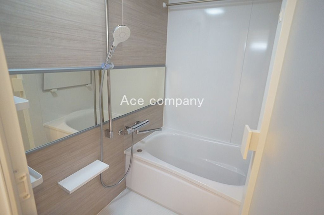 【浴室】 | シャルム小阪壱番館 | ユニットバス・浴室乾燥機・給湯器、全て新調です☆
