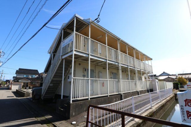 セジュール・ユタカ　Ｂ棟