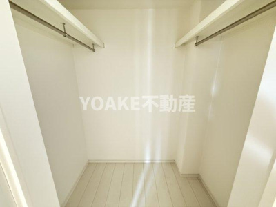 【収納】 | ルシェンテE棟 | 画像は別部屋のものです。相違がある場合、現況優先。