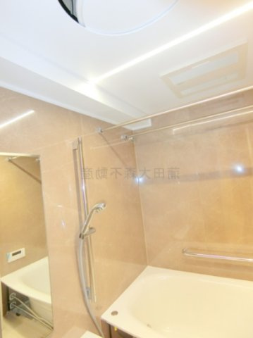 アストラルH・T・Kの浴室