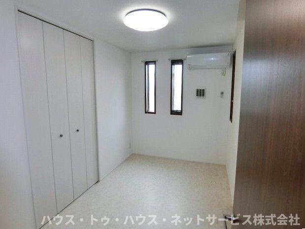 Ｙ・ノヴェル　Ｂ棟の洋室