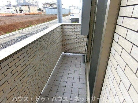 Ｙ・ノヴェル　Ｂ棟のバルコニー