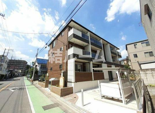さいたま市浦和区本太３丁目のアパート