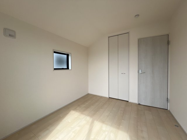 あきる野市伊奈　新築戸建全15棟の洋室|【洋室1】5.2帖