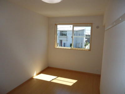 【内装】 | ヴランヴェール | 洋室（南側）