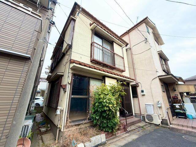 葛飾区東新小岩中古戸建てのエントランス