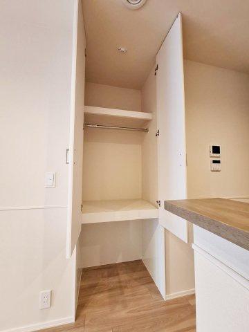 Ｙ’ｓ　Ｆ　Ｒｅｓｉｄｅｎｃｅ　Ⅱの収納
