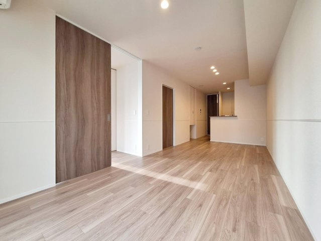 Ｙ’ｓ　Ｆ　Ｒｅｓｉｄｅｎｃｅ　Ⅱの居間・リビング