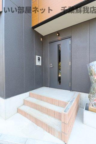 Lyk神明町のエントランス|安心オートロック付き♪