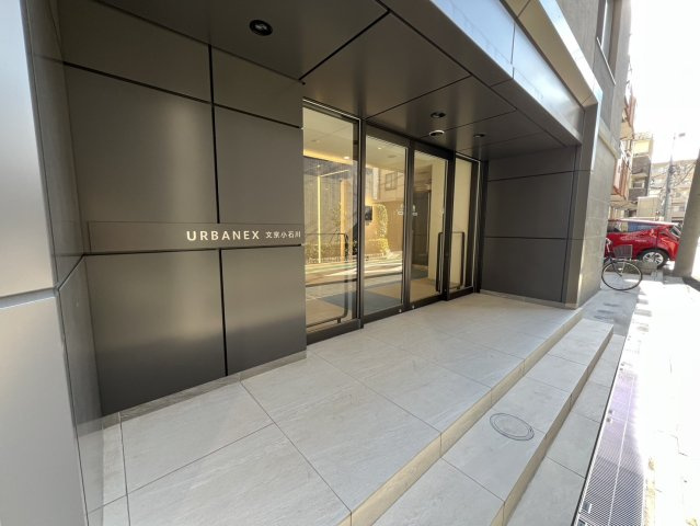 【エントランス】