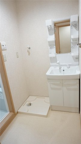 ロッタの独立洗面台
