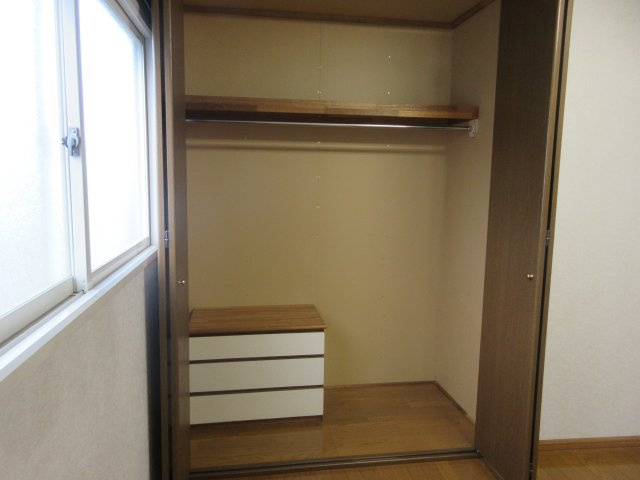 杉野ハイツ（西7南3）の収納