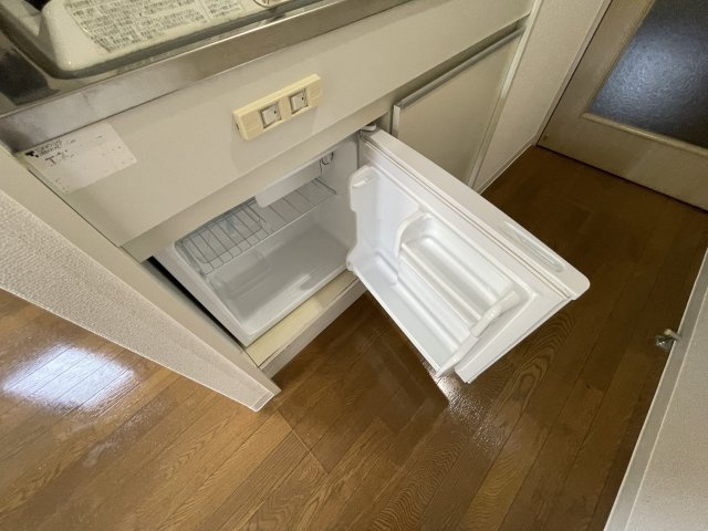 メゾンエビハラの設備|別号室参考写真です。