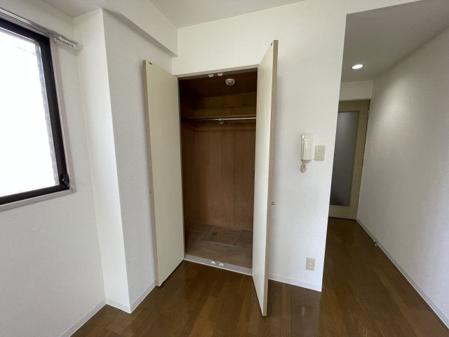 メゾンエビハラの収納|別号室参考写真です。