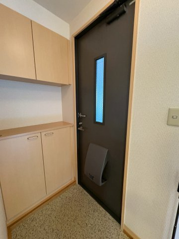 シャーメゾン逆瀬川A棟の玄関|毎日通る玄関はこちらです