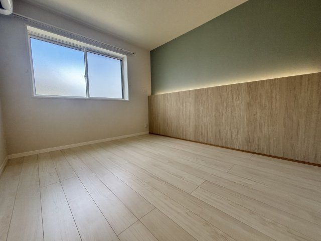 【寝室】レーベンエイトⅡ