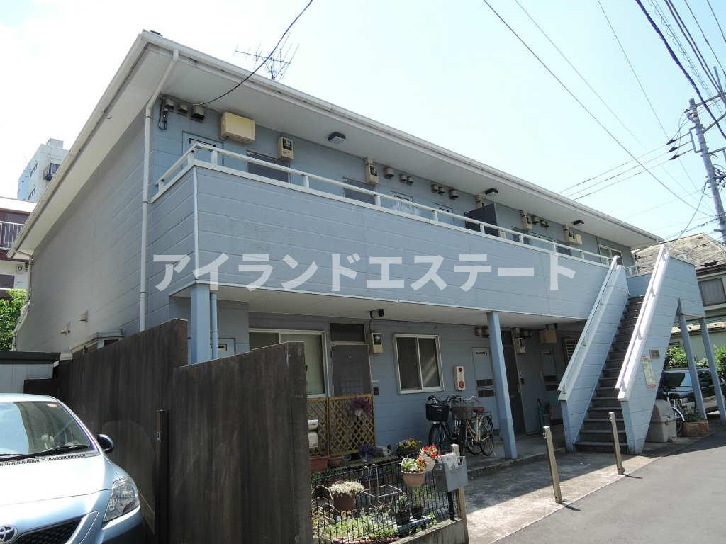 アパートメント駒沢　のエントランス