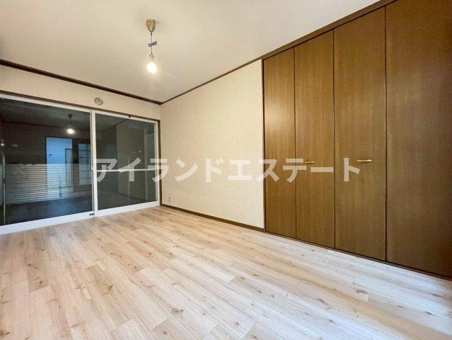アパートメント駒沢　の居間・リビング
