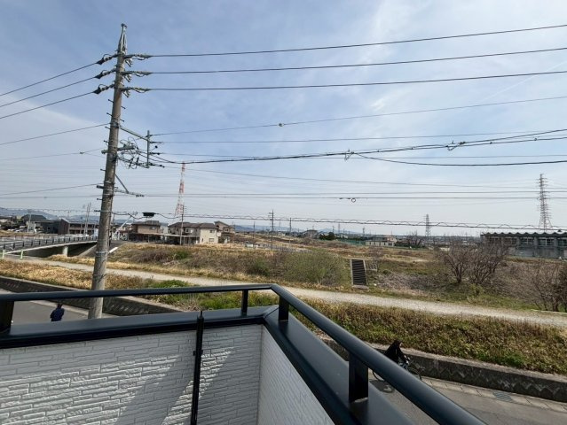 林島築浅純白多機能戸建の展望