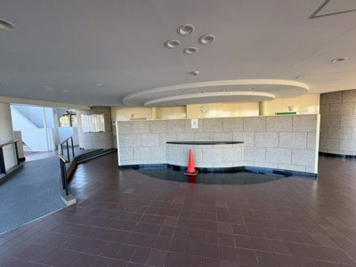 【エントランス】 | フェルティ・メイツ泉ヶ丘参番館 | 管理が行き届いたマンションエントランスです♪