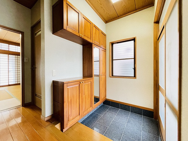 【玄関】 | 筑紫野市原田8丁目　戸建て