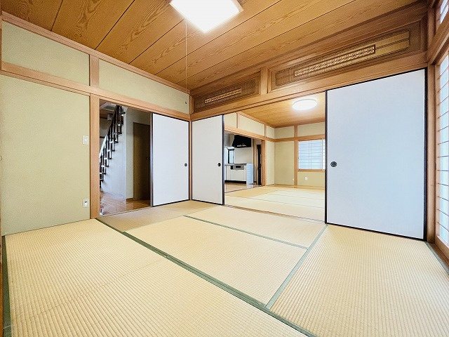 【居間・リビング】 | 筑紫野市原田8丁目　戸建て