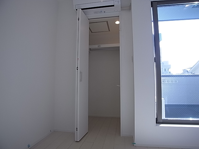 神戸市須磨区戎町４丁目のアパートの収納|ウォークインクローゼット