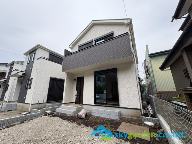 藤沢市大庭5221番　新築戸建　全3棟C号棟