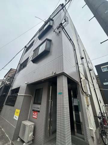レジデンス三津屋