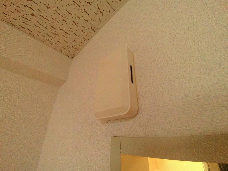 明石市西明石西町２丁目の賃貸マンションのセキュリティ