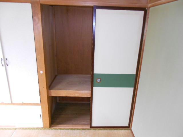 昭和南６－２２－３貸家の収納