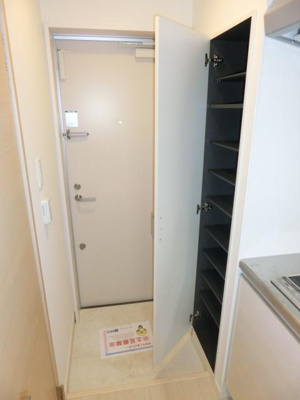 【玄関】 | リブリ・西登戸駅前