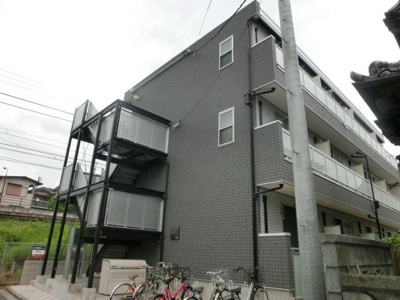 【エントランス】 | リブリ・西登戸駅前