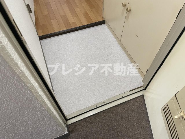 エトワール甲子園の玄関