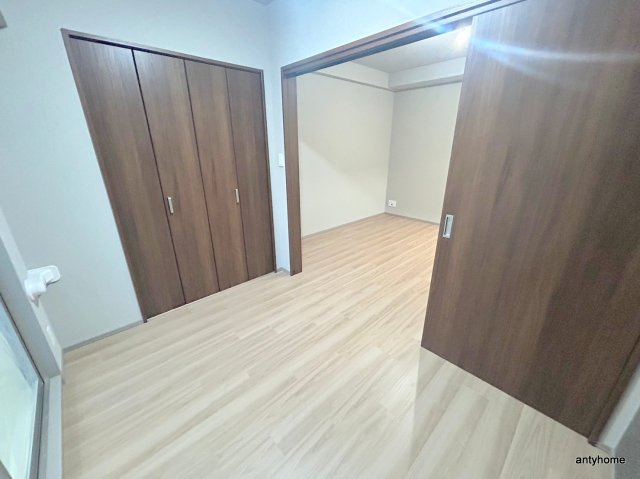 スプランディッド江坂III 仲介手数料無料の寝室