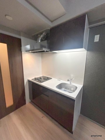 スプランディッド江坂III 仲介手数料無料のキッチン