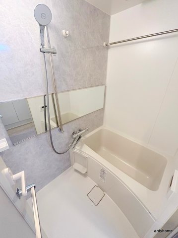 スプランディッド江坂III 仲介手数料無料の浴室