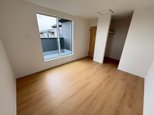 白川台６丁目 新築戸建ての玄関