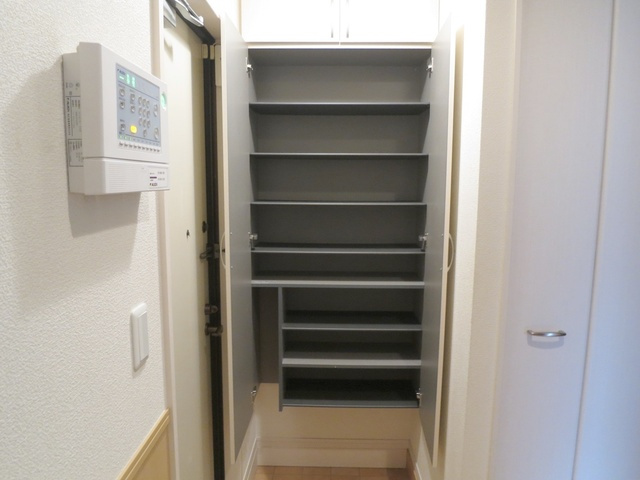 ソレーユの玄関|たっぷり収納できるシューズボックスです♪