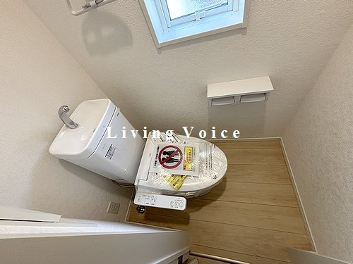 【玄関】 | 【仲介手数料０円】厚木市下川入第18　新築一戸建て　全3棟 | 厚木市下川入第18　新築一戸建て　全3棟
