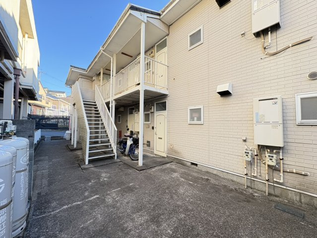 TSUMUGIの駐車場