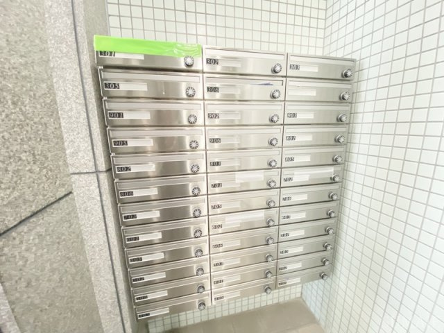 クオーレプロバンス篠崎のその他共用部分|集合ポストです☆