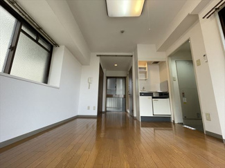 【洋室】 | YKハイツ西明石 | ※同建物別部屋の写真になります。
