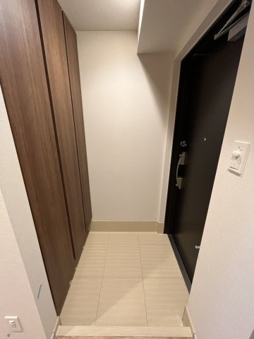 びゅうリエットグラン新宿戸山の玄関